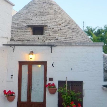 Trullo Suite Regina Αλμπερομπέλο Εξωτερικό φωτογραφία