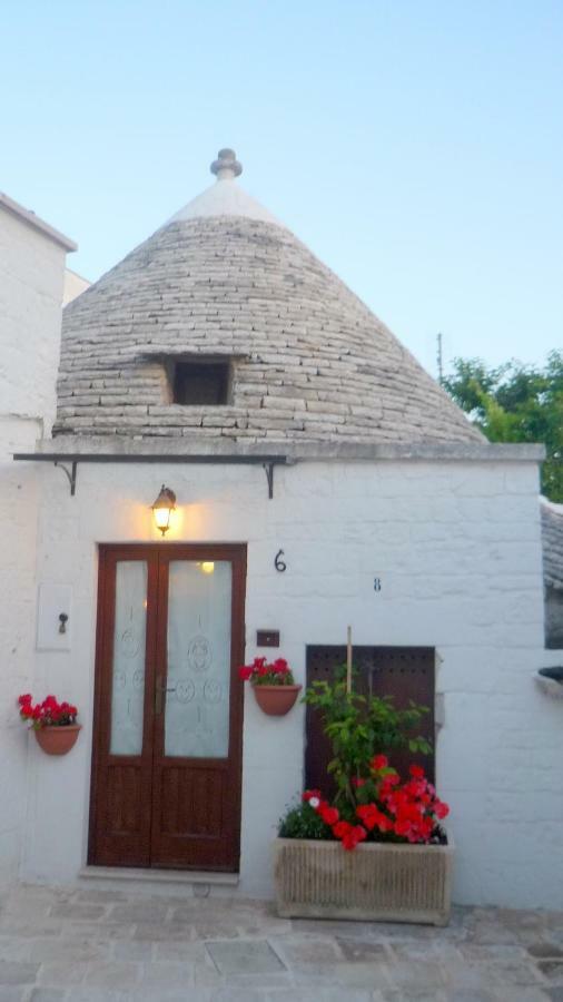 Trullo Suite Regina Αλμπερομπέλο Εξωτερικό φωτογραφία